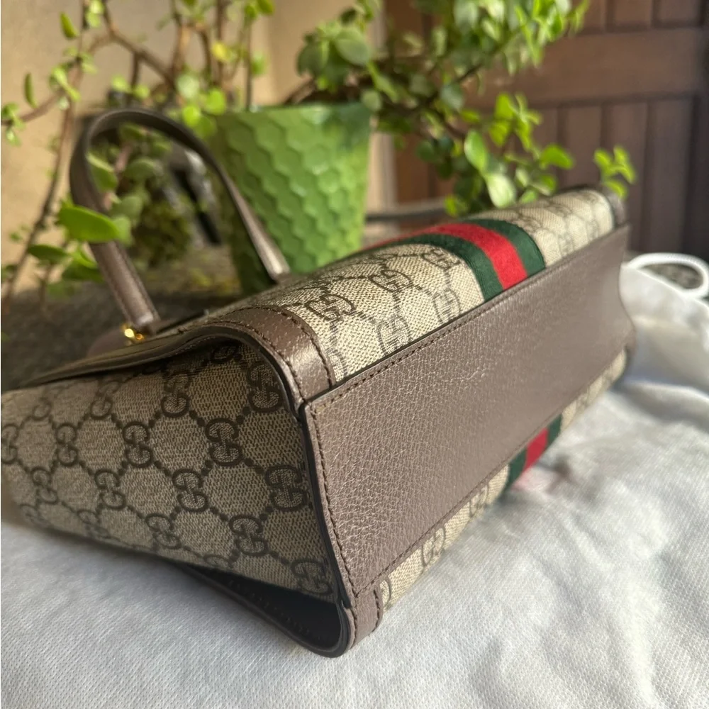 GUCCI Ophidia GG Supreme Monogram Small satchel. - Picture 4 of 13